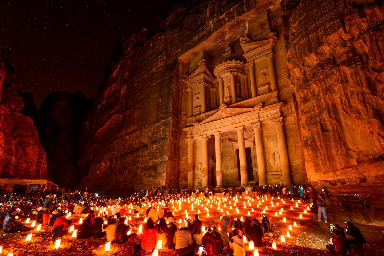 Petra Nights Hotel Wadi Musa Bagian luar foto